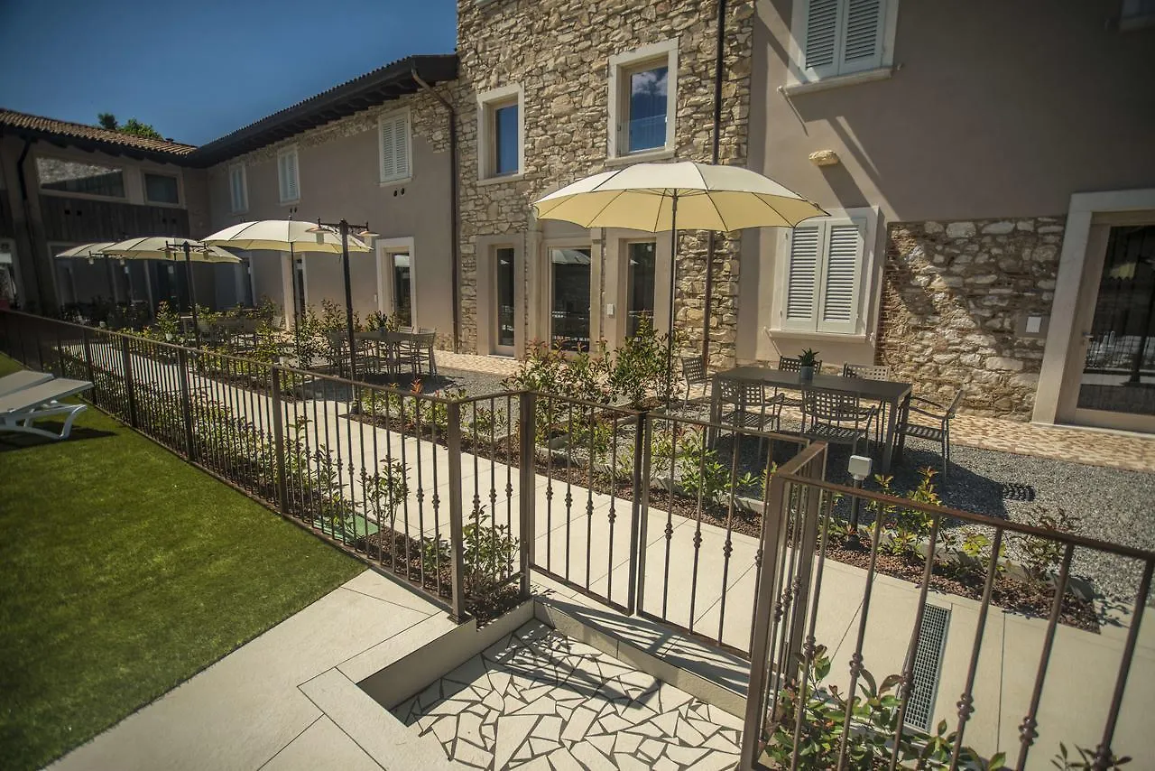 Appartement Relais Madergnago Gardapartments Desenzano del Garda