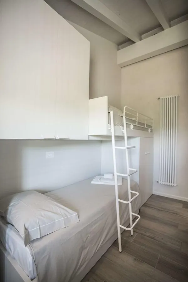 Relais Madergnago Gardapartments Desenzano del Garda