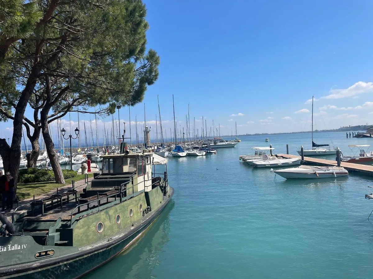 Relais Madergnago Gardapartments Desenzano del Garda